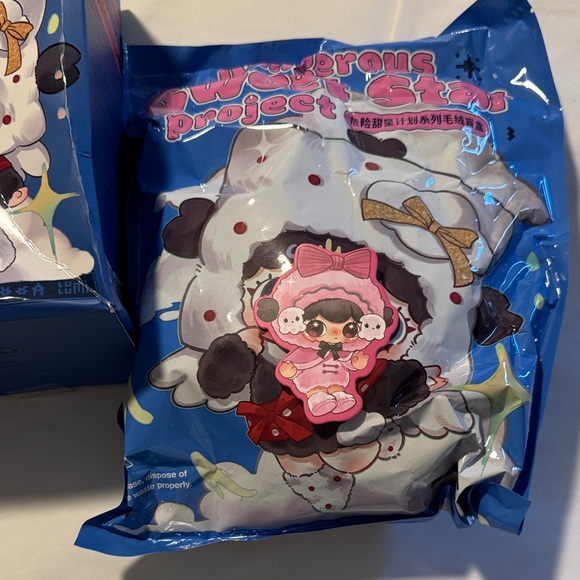 Dangerous Sweet Star Project Plush Toy - Picture 4 of 6